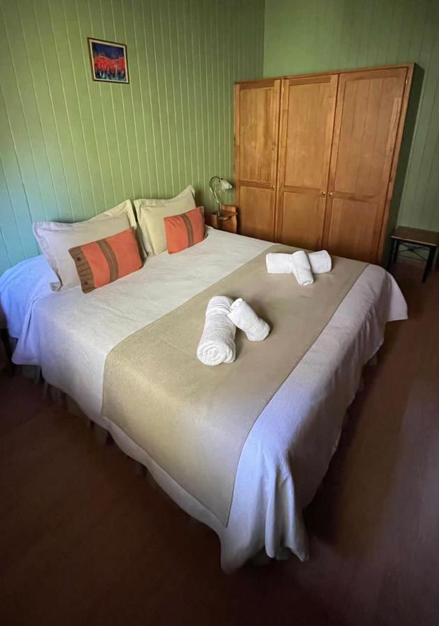 Hosteria Brisas Del Cerro Villa La Angostura Buitenkant foto