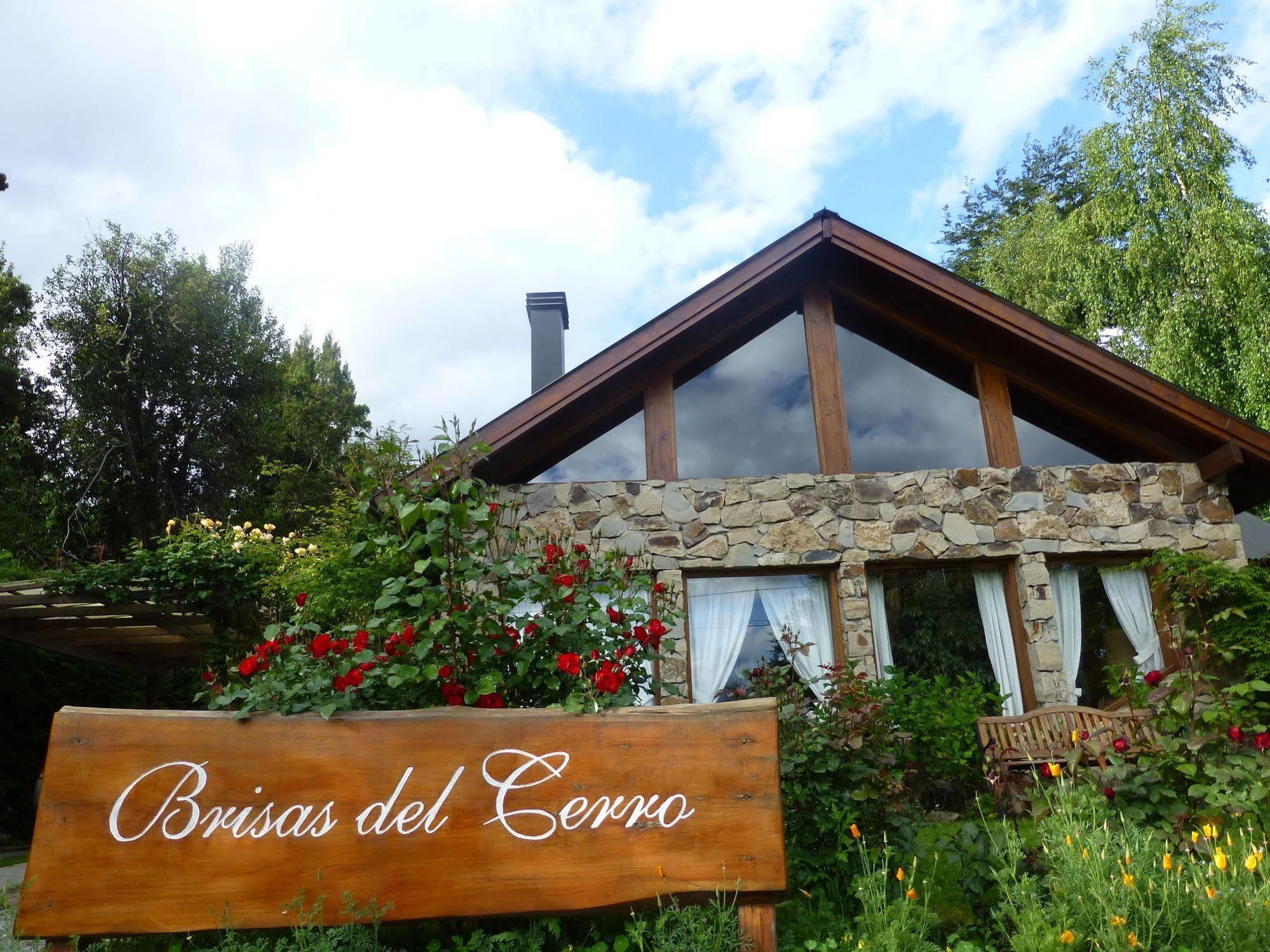 Hosteria Brisas Del Cerro Villa La Angostura Buitenkant foto