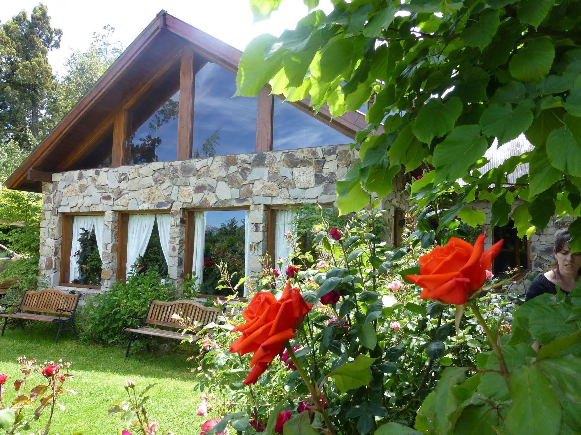 Hosteria Brisas Del Cerro Villa La Angostura Buitenkant foto