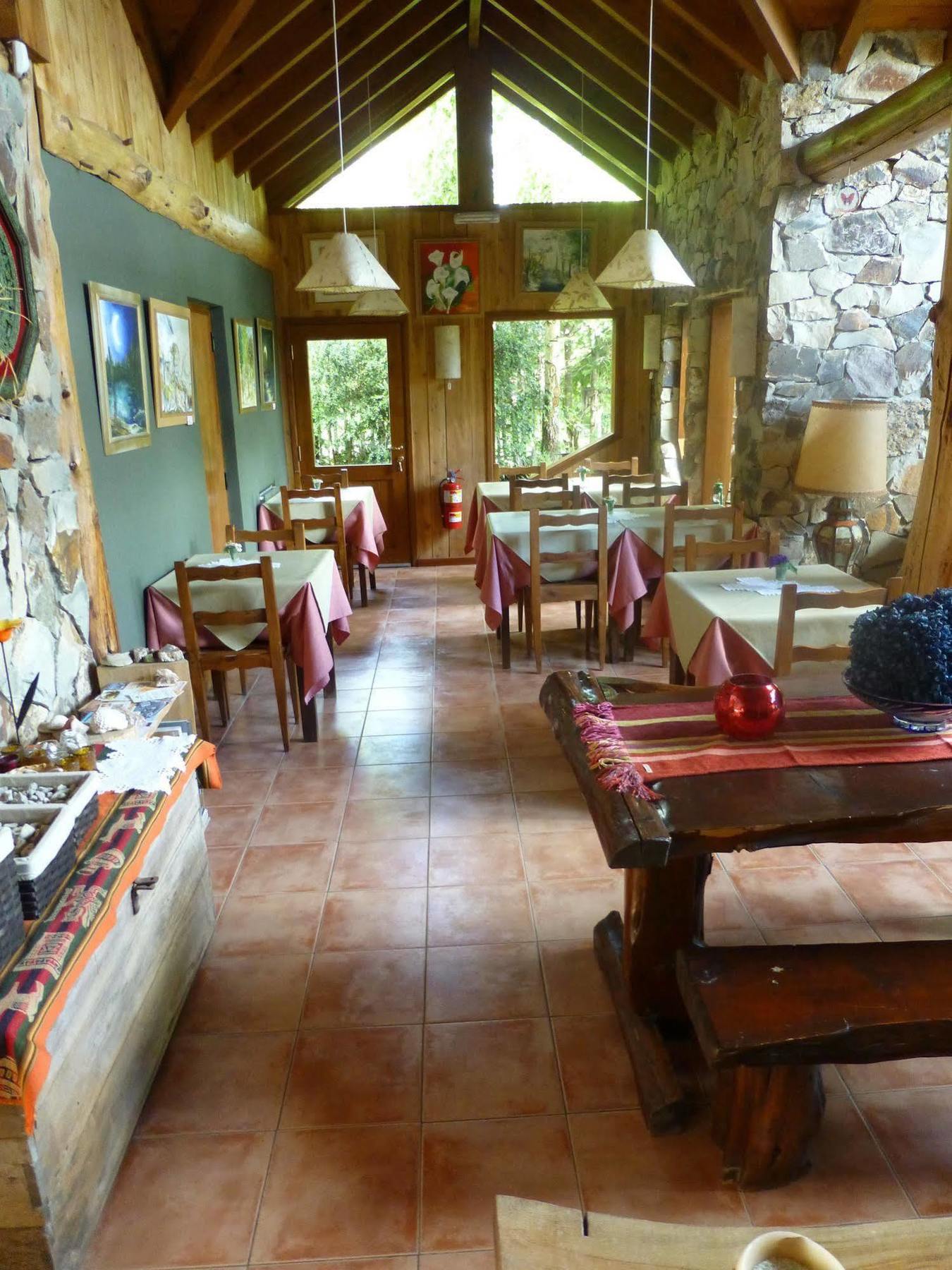 Hosteria Brisas Del Cerro Villa La Angostura Buitenkant foto